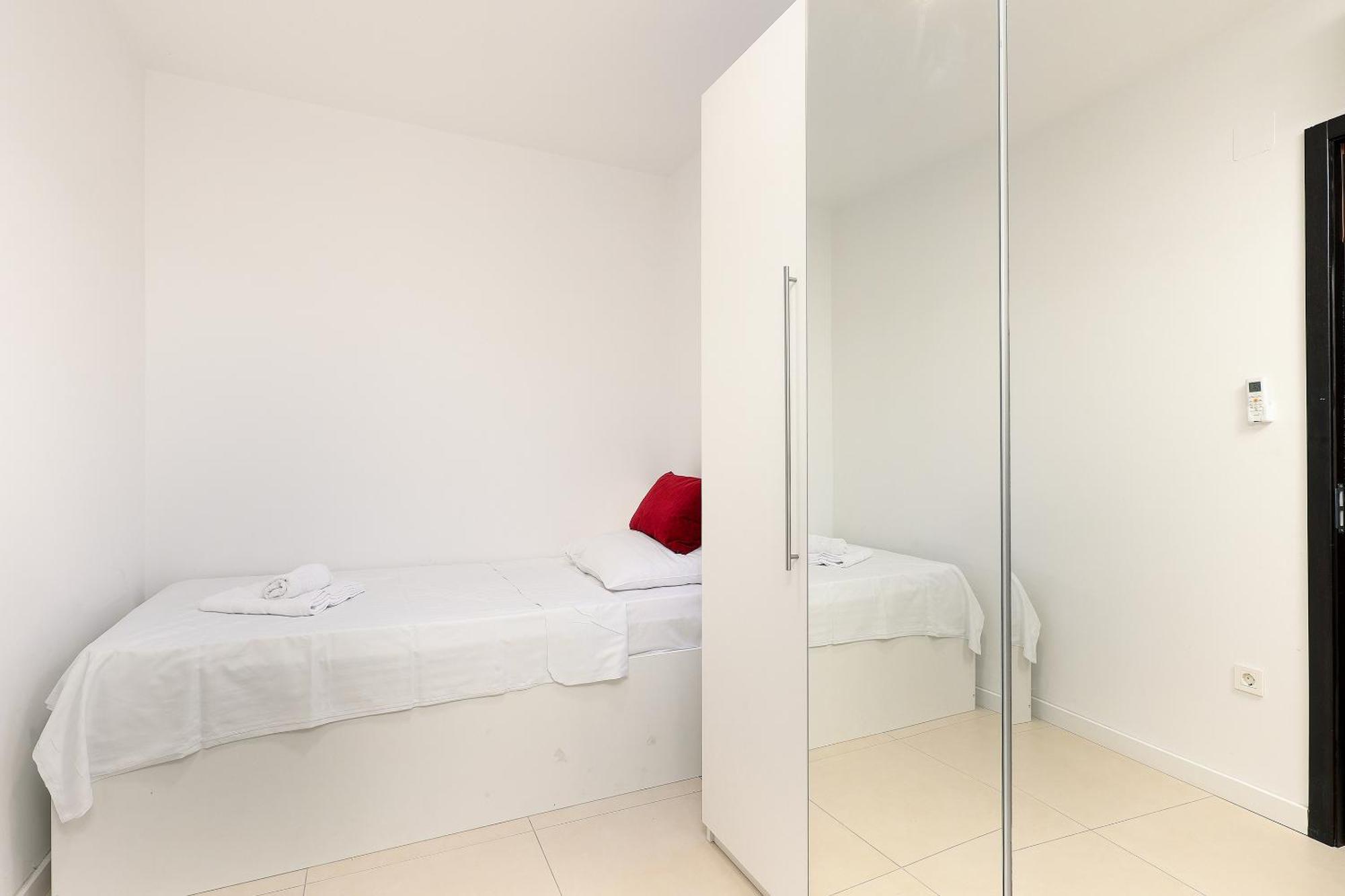 Apartment Residences Bellavista 1 *