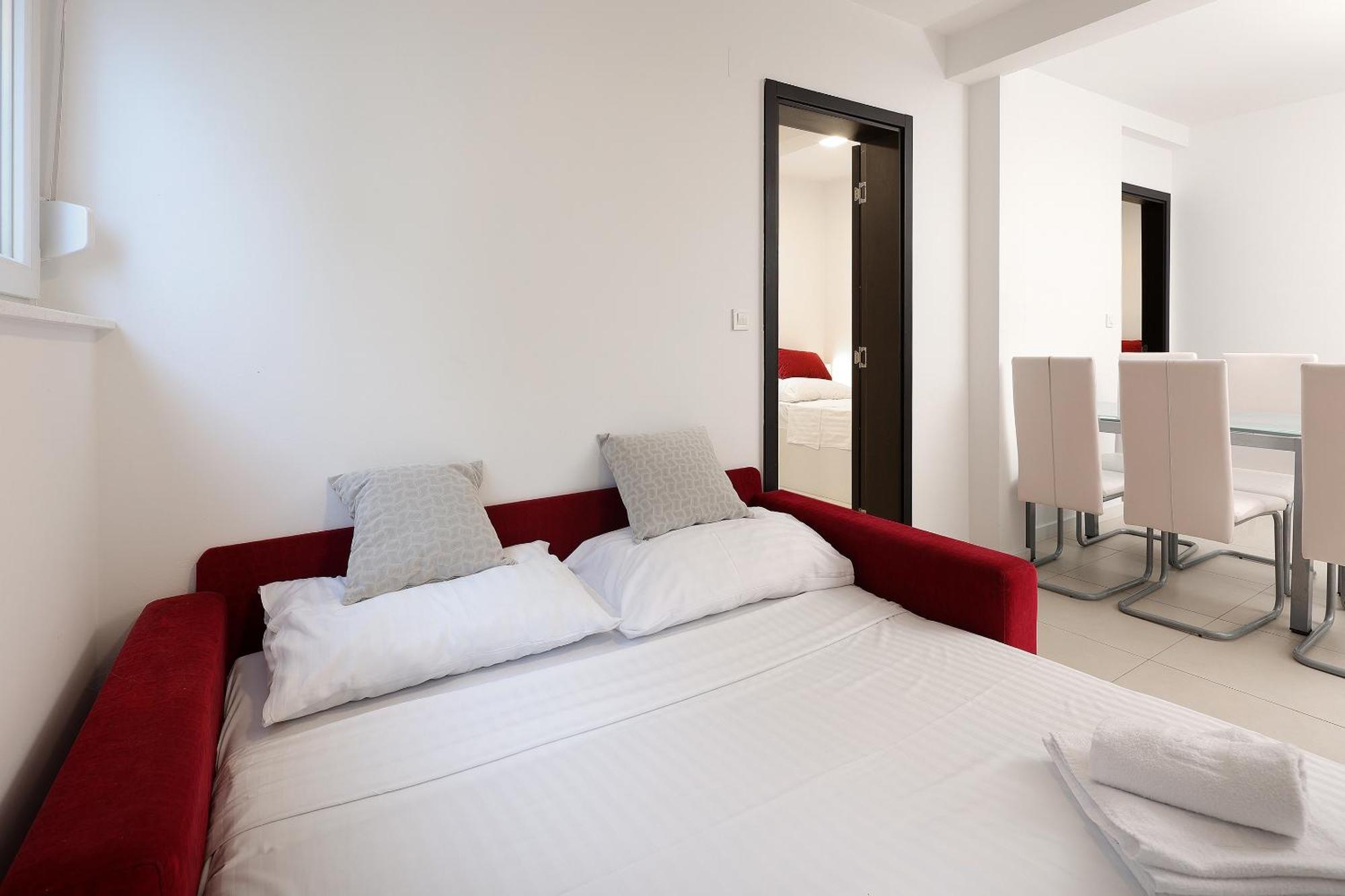 Residences Bellavista 1 Apartment *