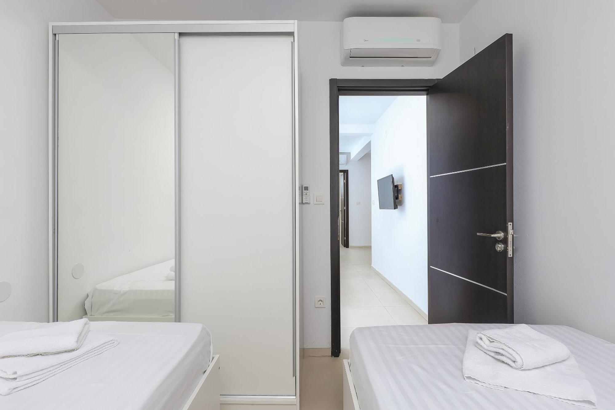 Residences Bellavista 1 Apartment