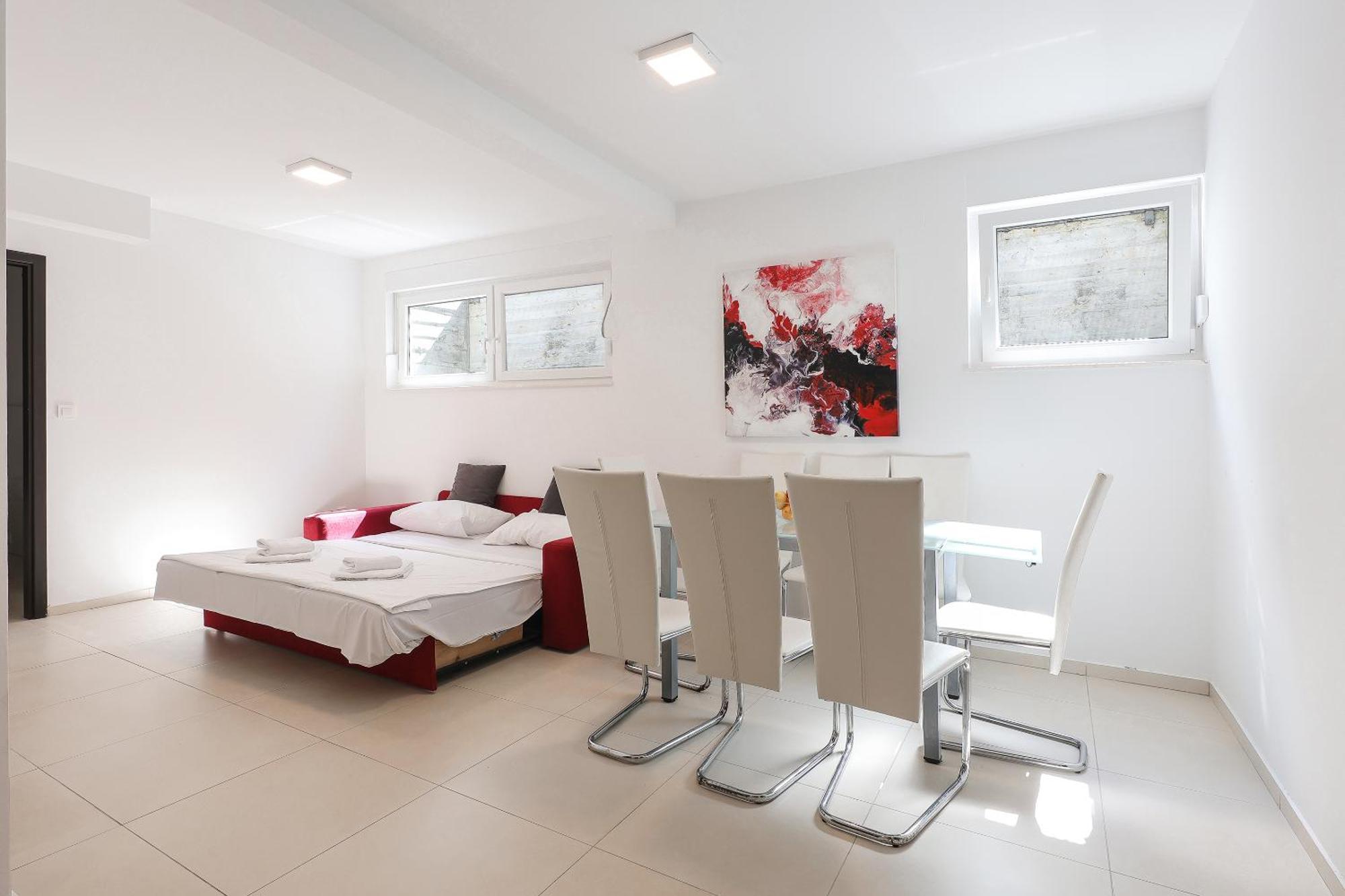 Residences Bellavista 1 Apartment *